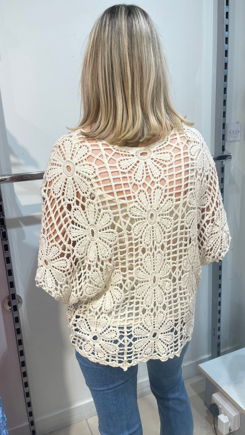 Elsa - Beige Crochet Twinset