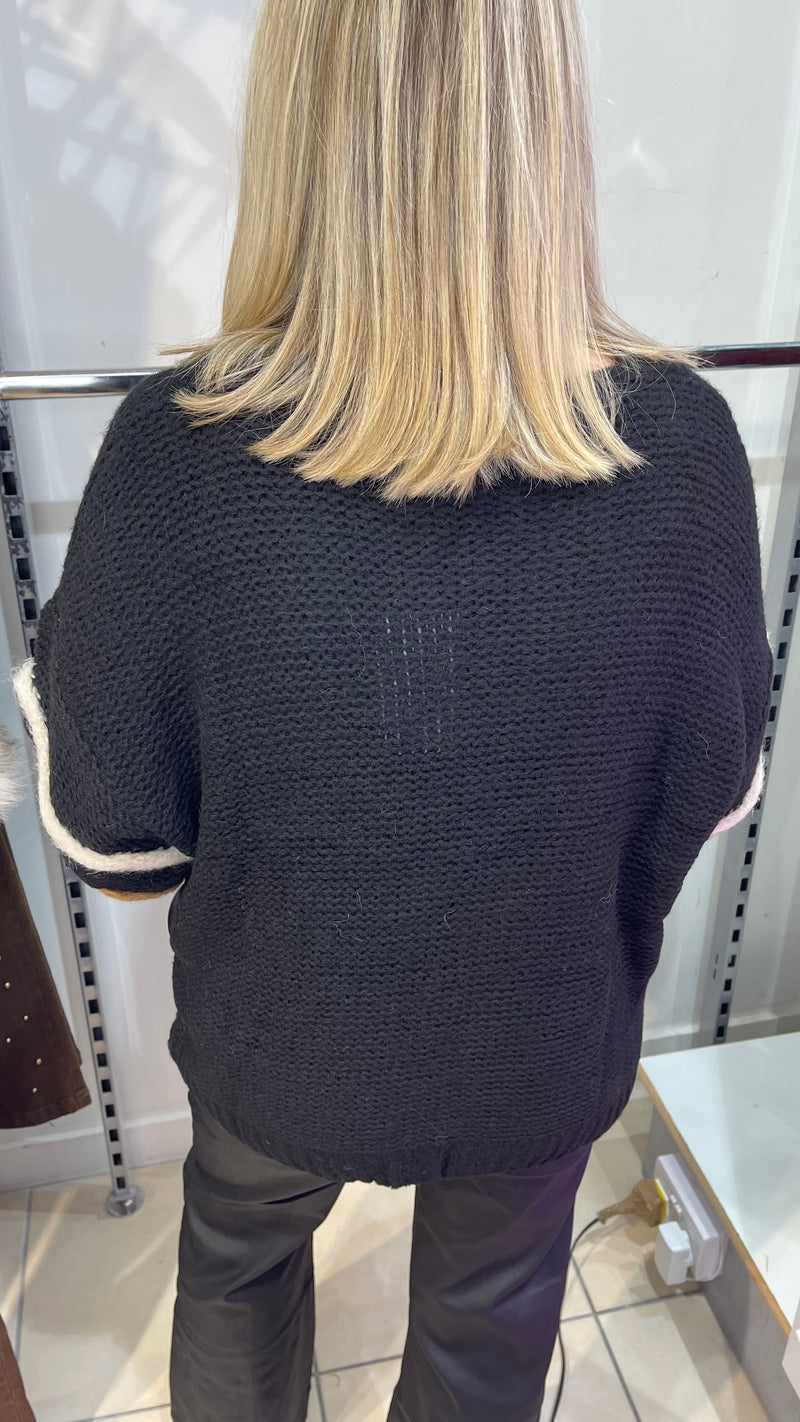 Mia - Black Wave Textured Soft Knit