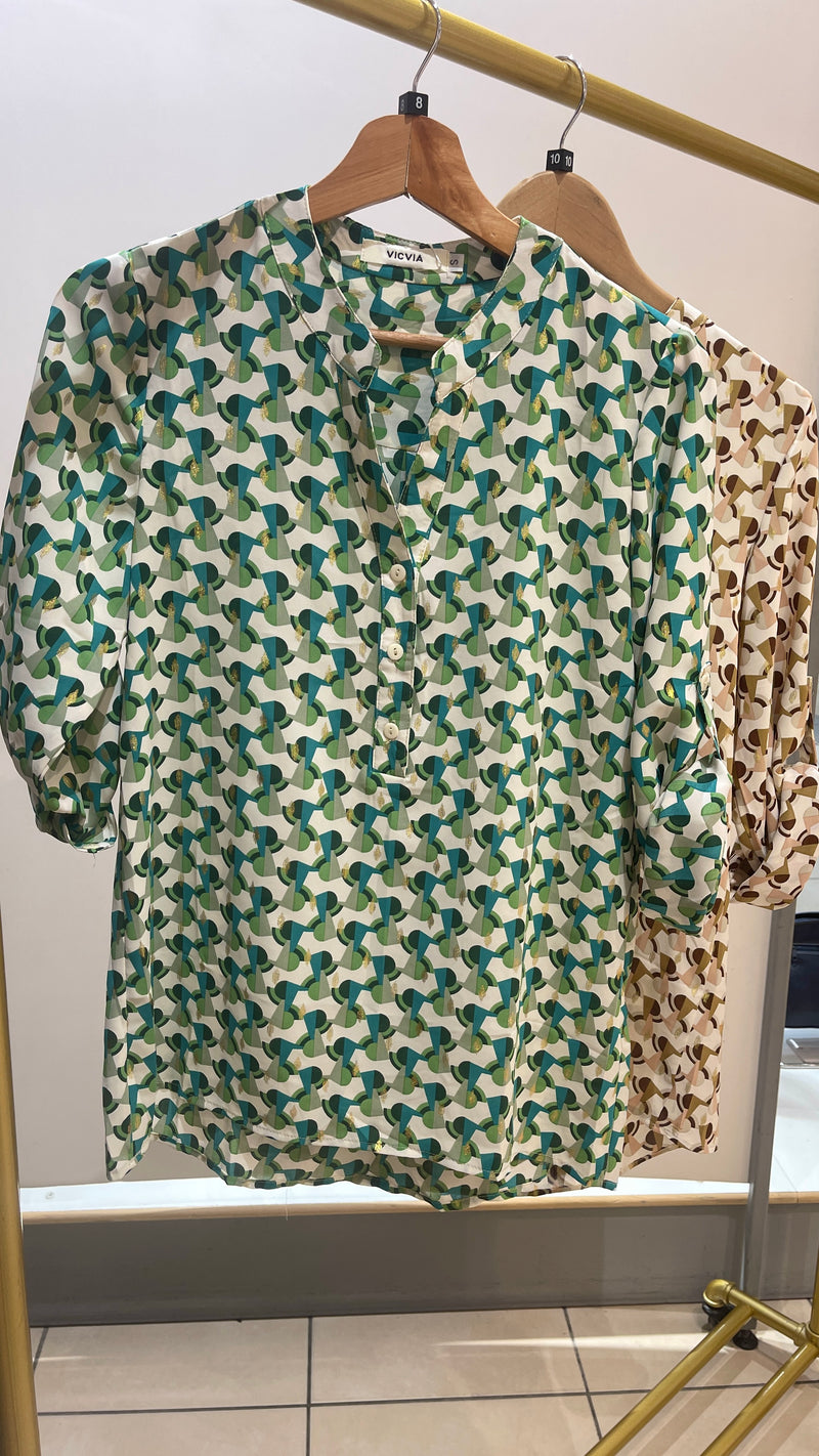Ivy - Green Print Gold Leaf Button Top