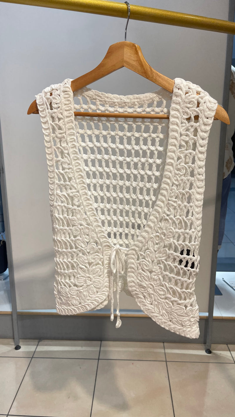 Chelsea - White Crochet Waistcoat