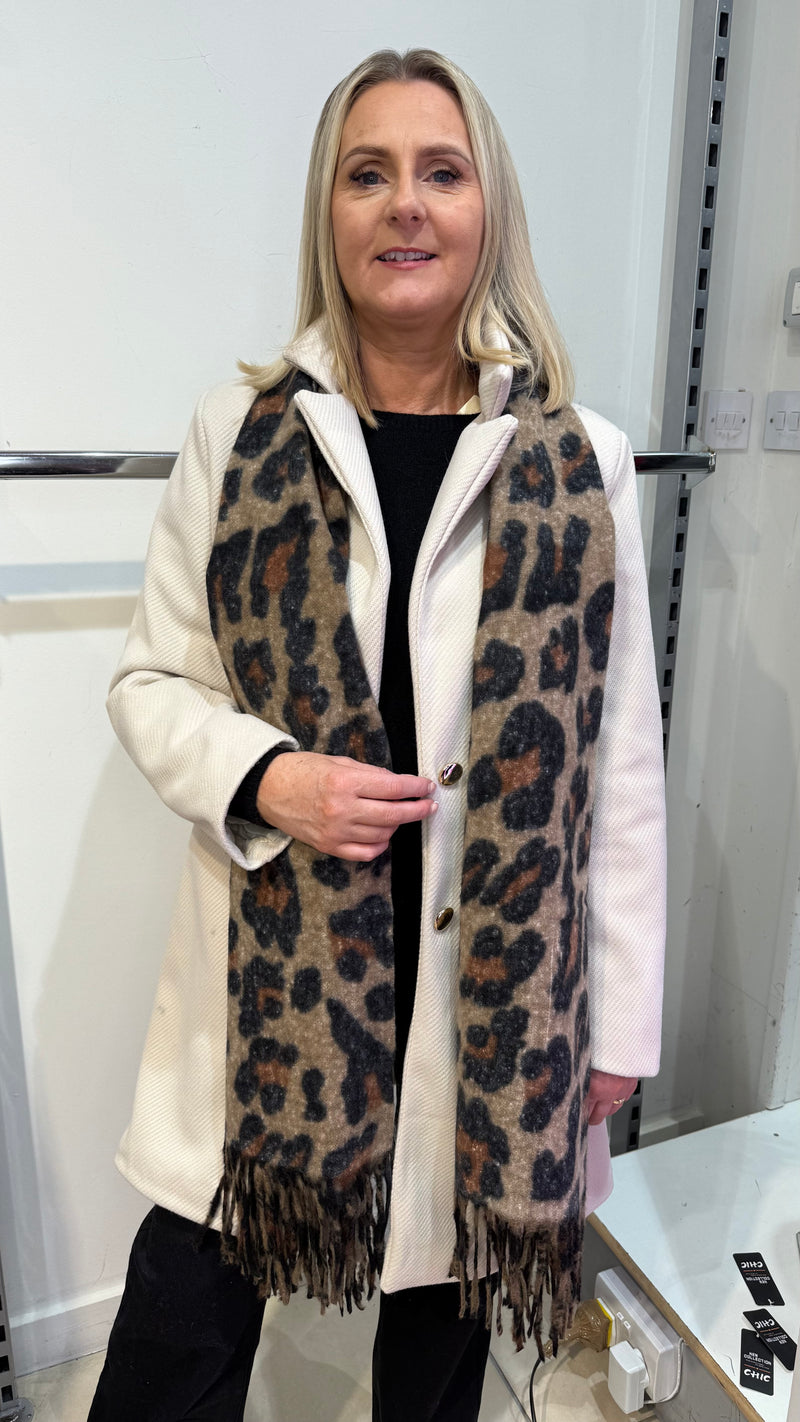 Tracy - Brown Leopard Print Winter Scarf