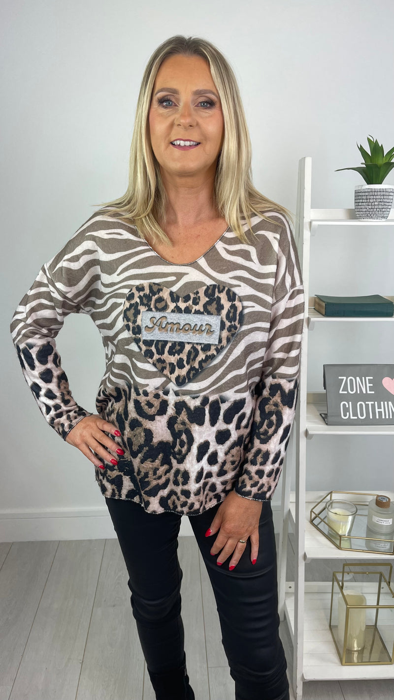 Judy - Taupe/Black Leopard Heart Print Top