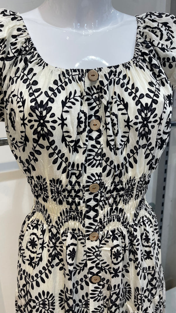 Suzie - Black/Cream  Leaf Circle Print Button Linen Look Maxi