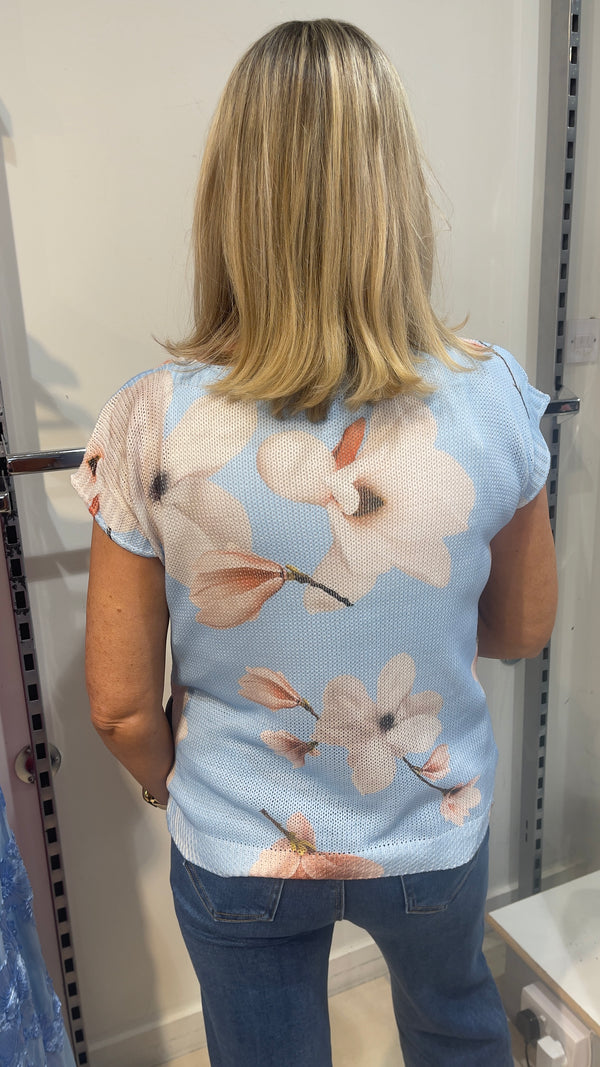 Angie - Blue Floral fine knit Top