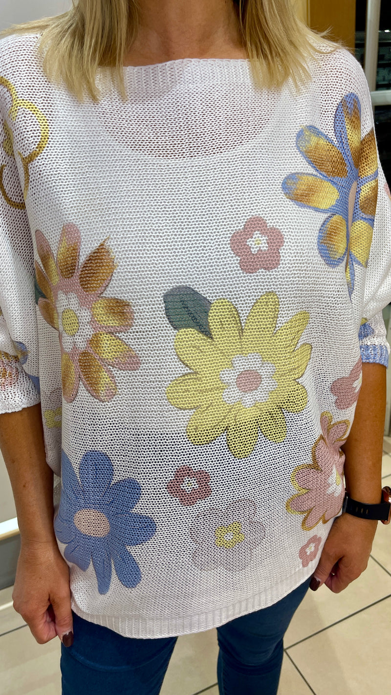 Joey - White Floral Print Fine Knit Top