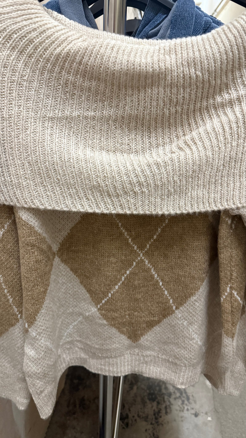 Lisa - Beige/Camel Diamond knit Jumper