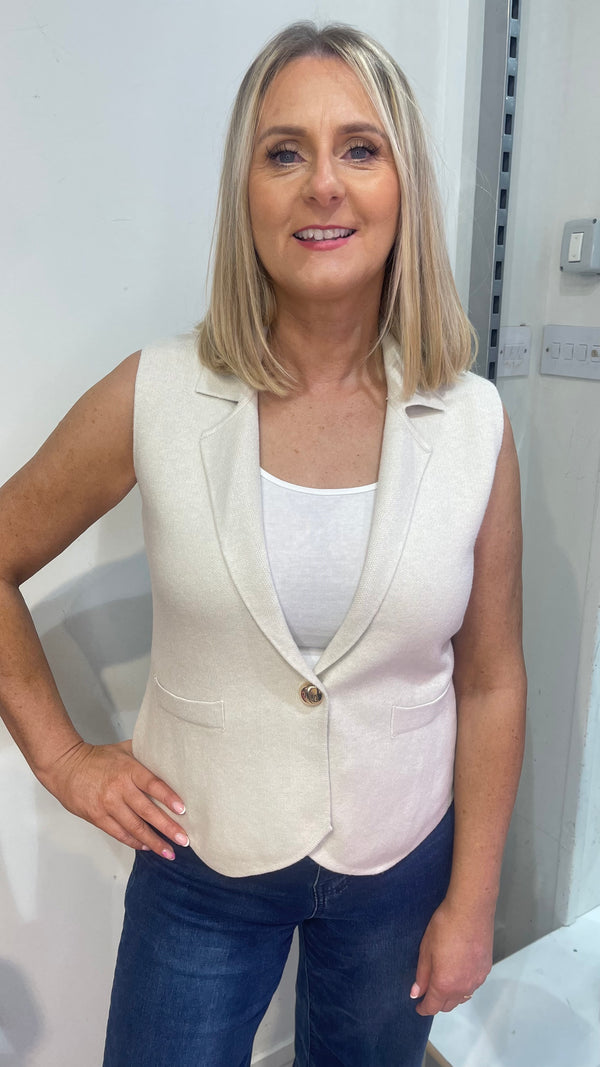Emma - Beige knit Button Waistcoat