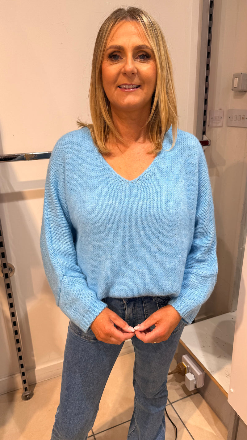 Nella - V neck Knit Jumper Blue