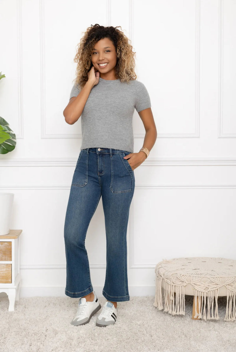 Molly- Square pocket flare leg jeans