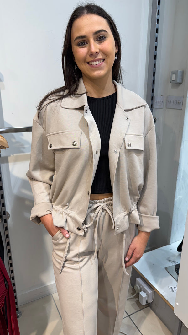 Emma - Beige Pocket Lightweight Jacket