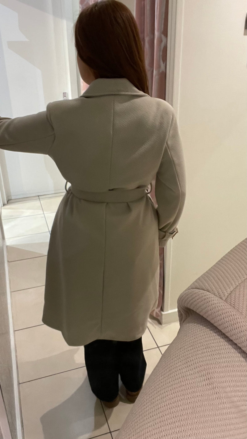Fiona - Beige Belted Herringbone Coat
