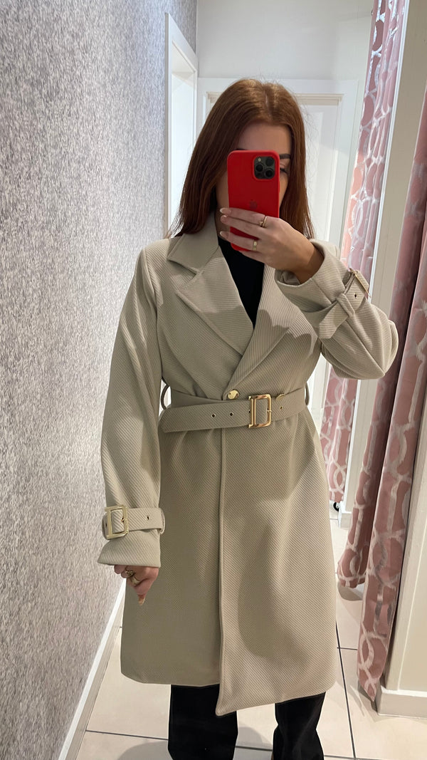 Fiona - Beige Belted Herringbone Coat