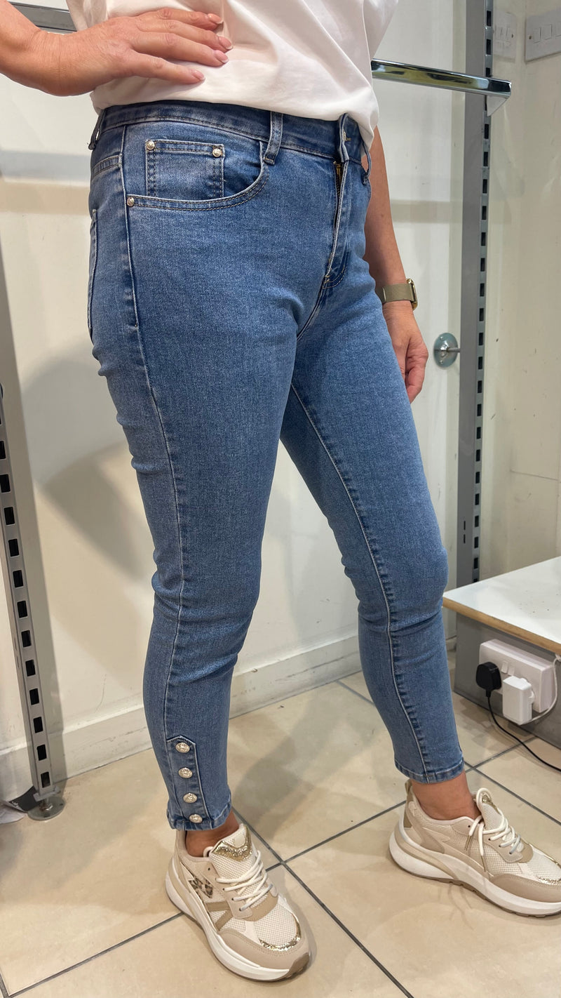 Yvette - Silver button detail 3/4 Leg denims