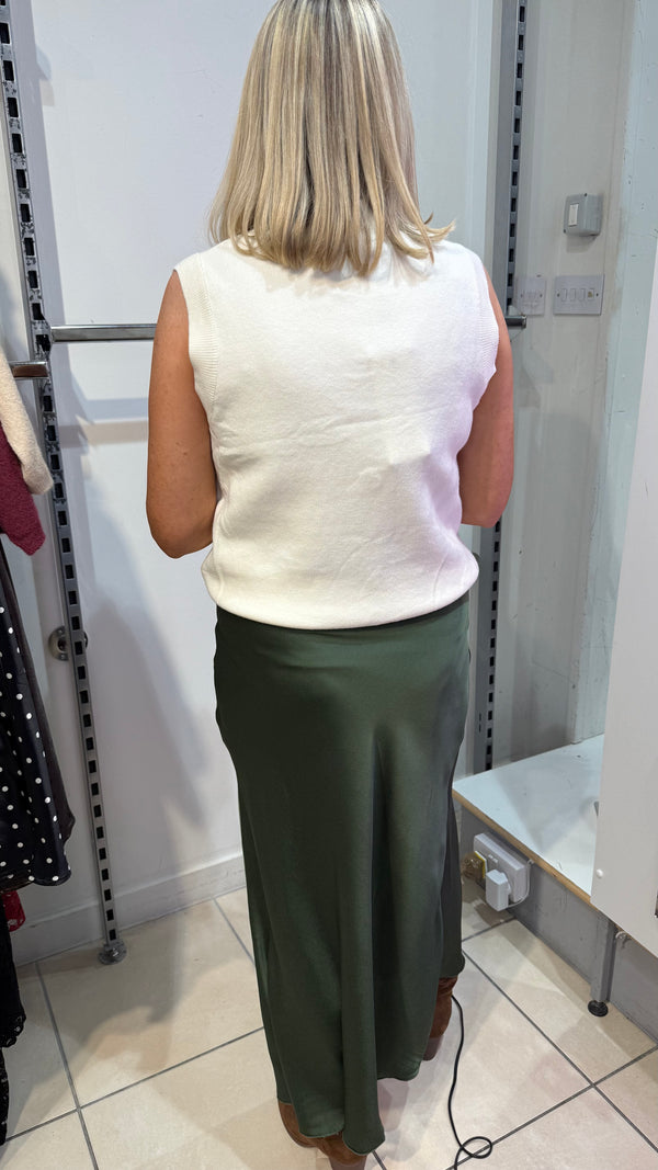 Emer - Green Satin look Skirt