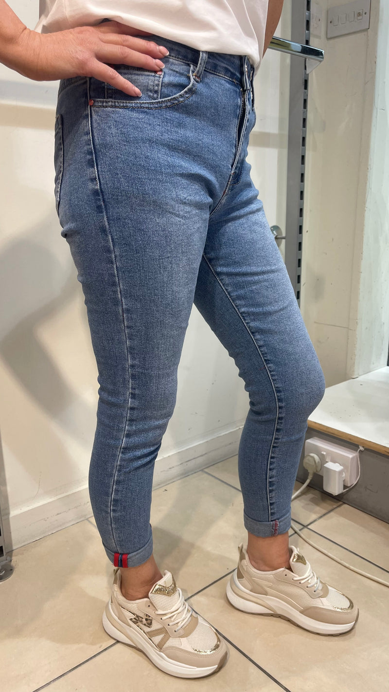 Fran - 3/4 Length Jeans Red Trim