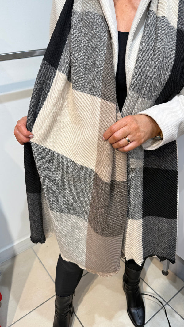 Fiona - Black/Beige Ribbed Scarf