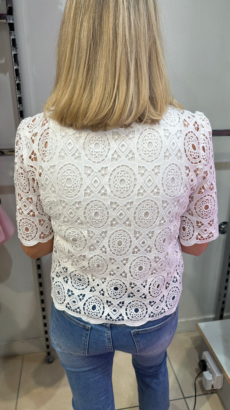 Laura - White Crochet Lace Collar Top