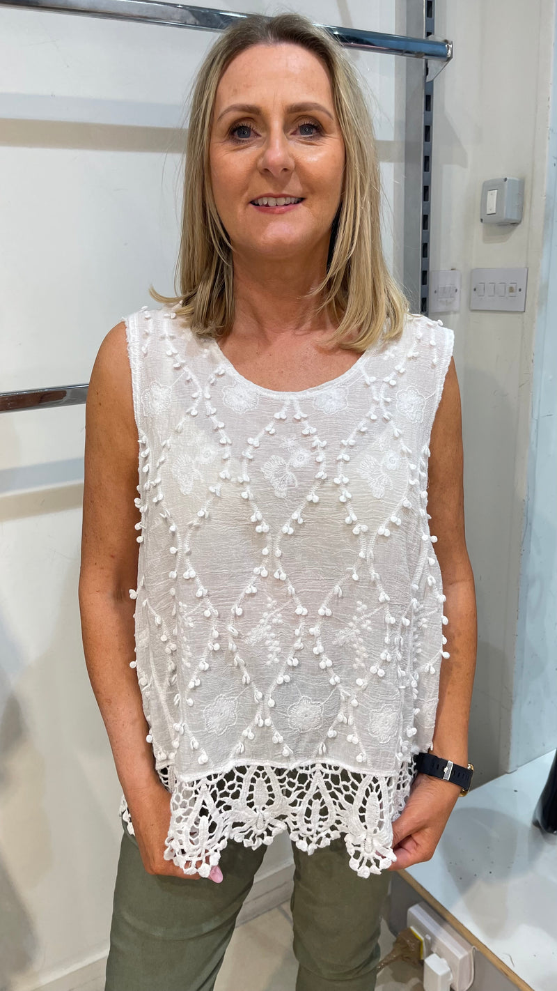 Flo - White Embroidered Lace Hem Top