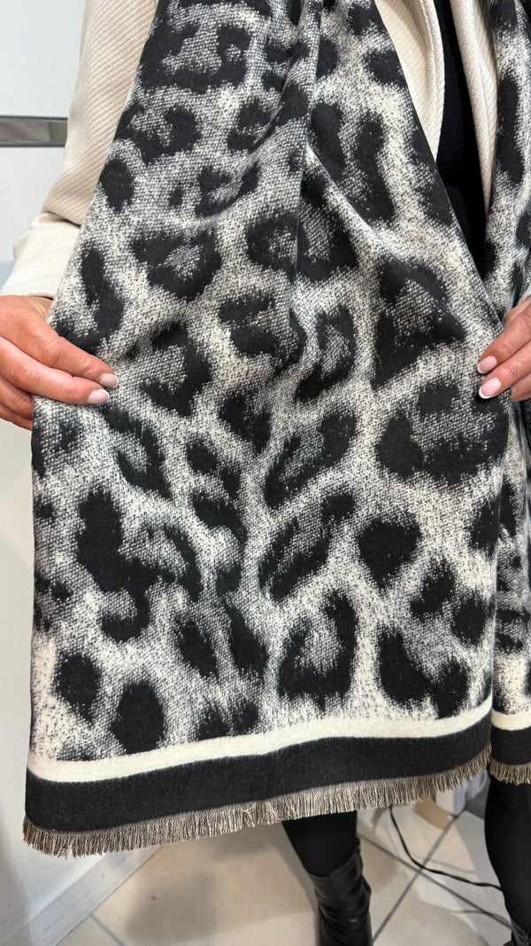 Cora - Black Border Leopard Scarf
