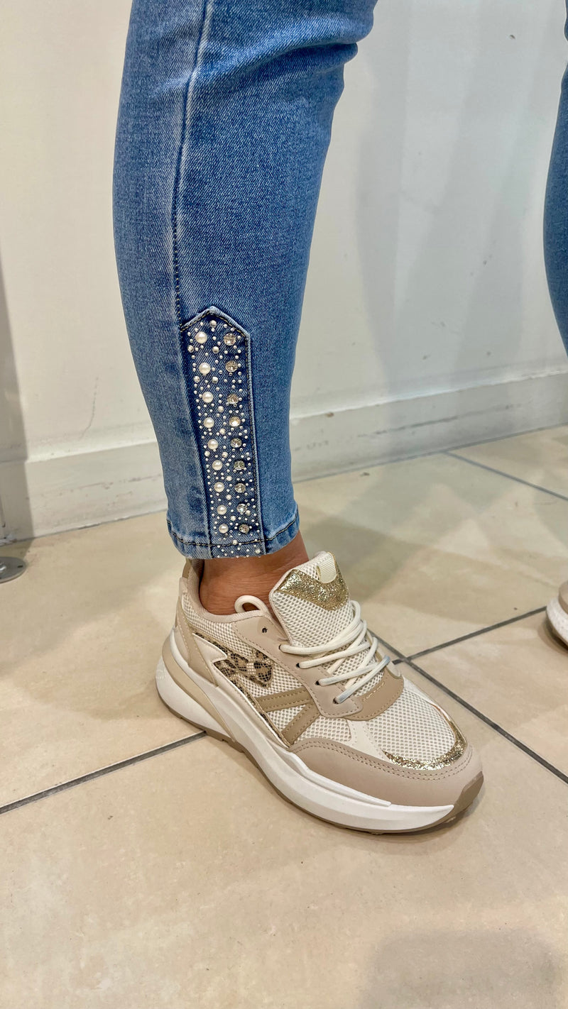 Sarah - Diamente Pearl detail 3/4 Leg denims