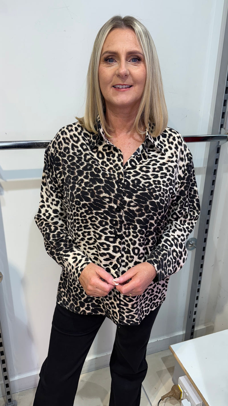 Terry -  Animal Print Shirt