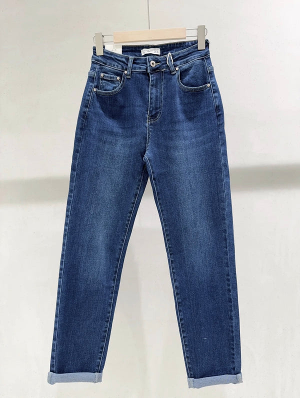 Minnie - dark denim mom jeans