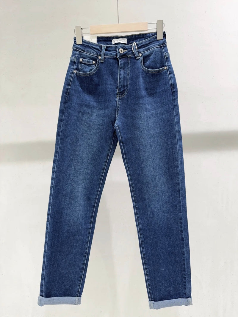 Minnie - dark denim mom jeans