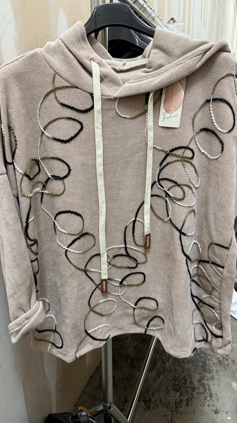 Kate - Beige Embroidery look hoodie