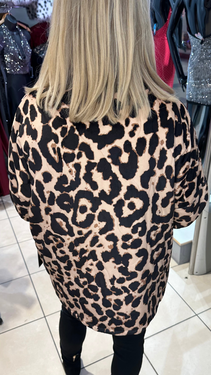 Sasha - Soft Quilted Velvet Feel Leopard Jacket