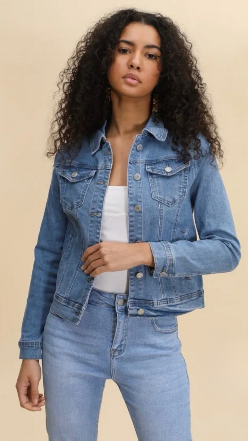 Jessie - Light/Mid Wash Stretch Denim Jacket