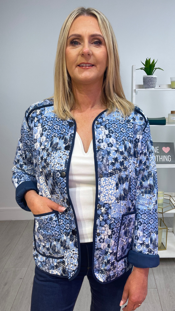 Taylor - Blue Leaf Print Lightweight Quilted Jacket