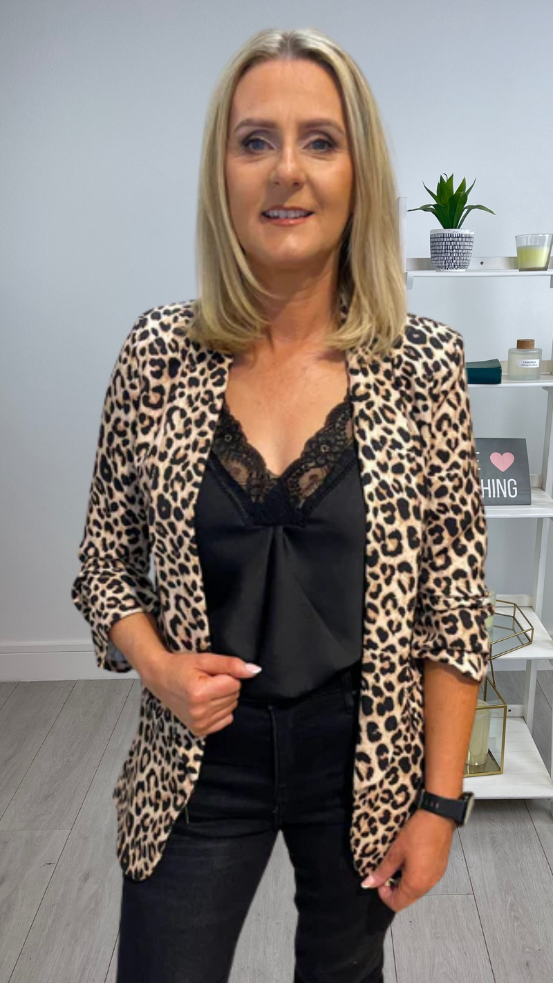 Stella - leopard print blazer