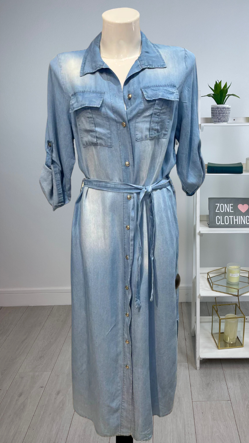 Anna - Light Wash Denim Dress