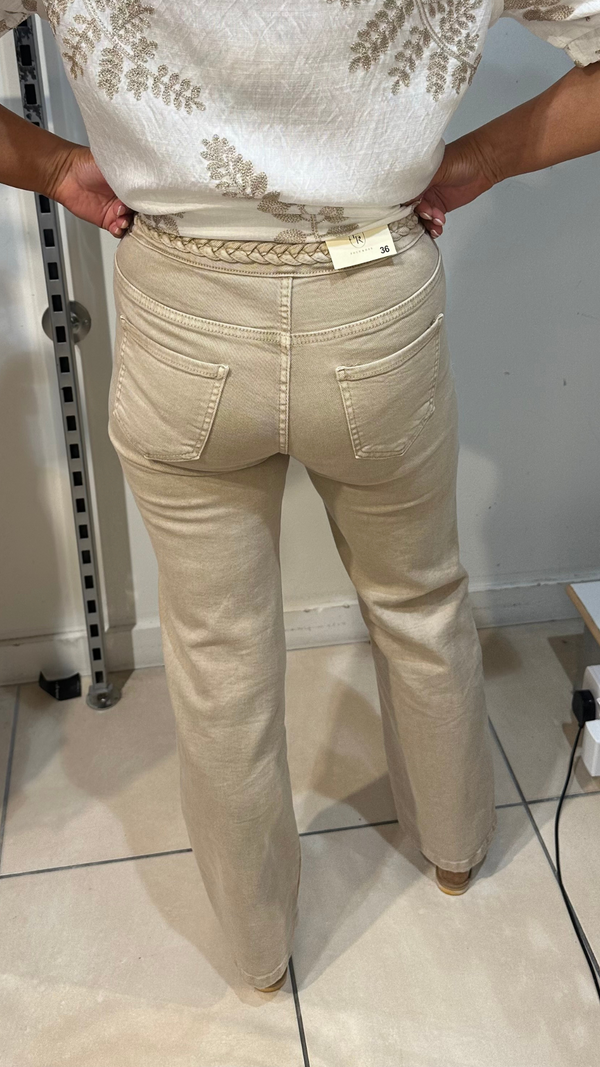 Kelsey - Beige Pocket Straight Leg Jean