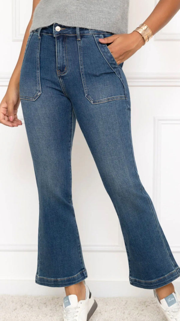 Molly- Square pocket flare leg jeans