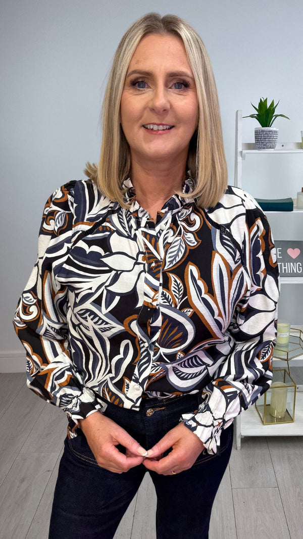 Jodie - Black/Grey/Tan Leaf Print