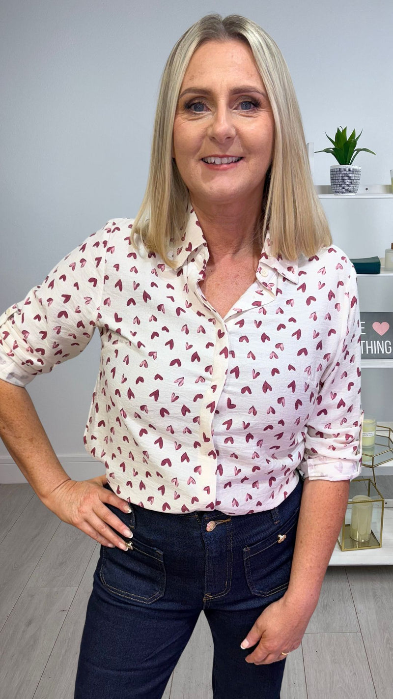Tess - Wine /cream heart print shirt
