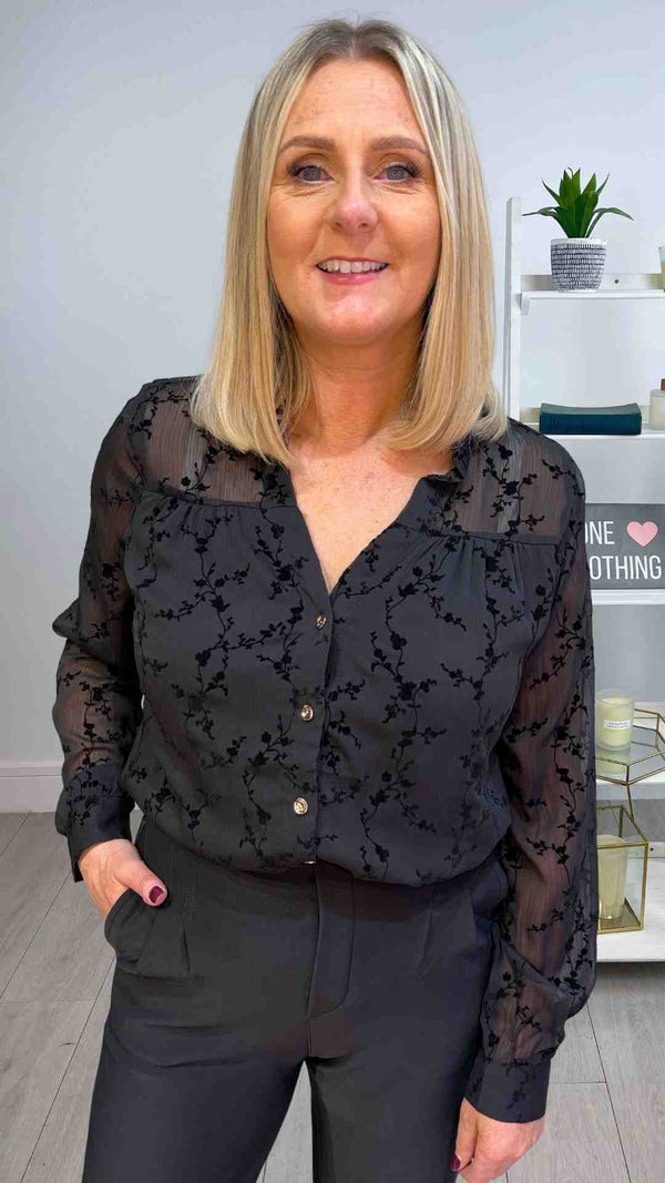 Beth - Black Print Lined Front Top