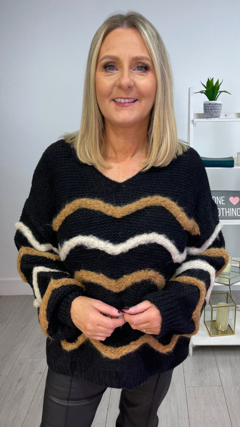 Mia - Black Wave Textured Soft Knit