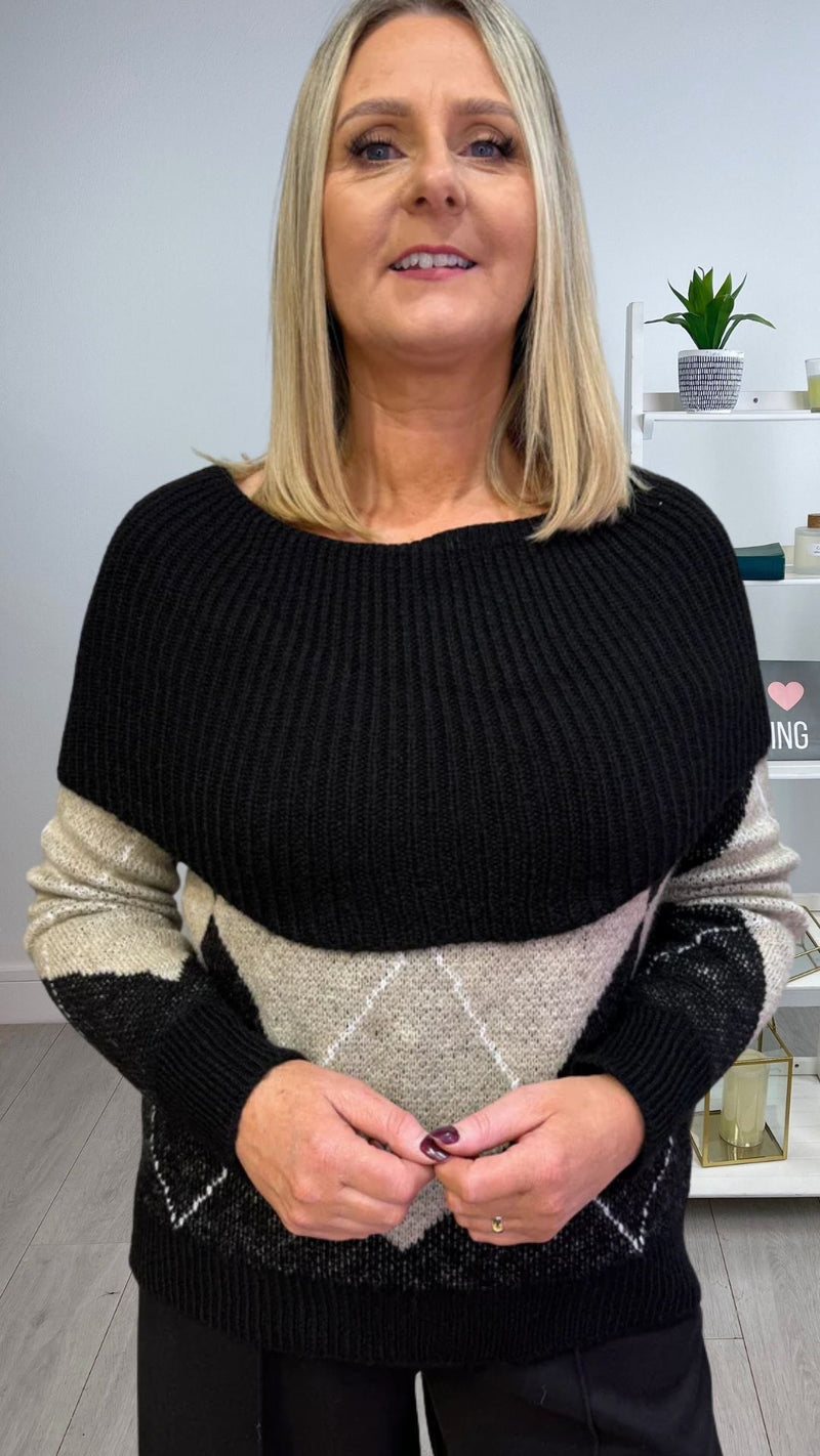 Lisa - Black/Beige Diamond knit Jumper