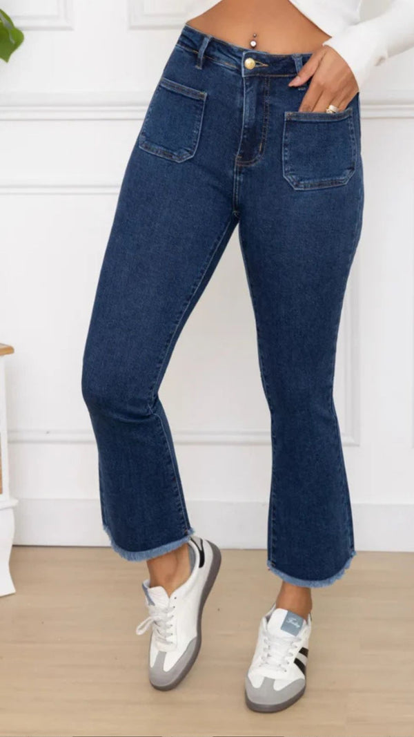 Cassie - Denim  Pocket Stretch Cropped Jeans