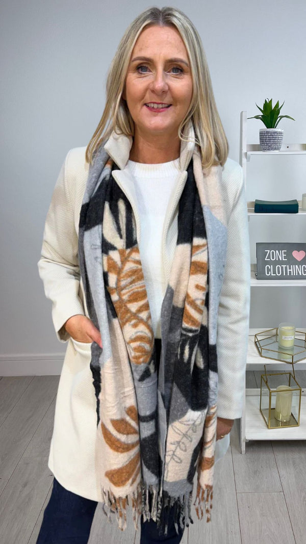 Evelyn - black /grey print scarf