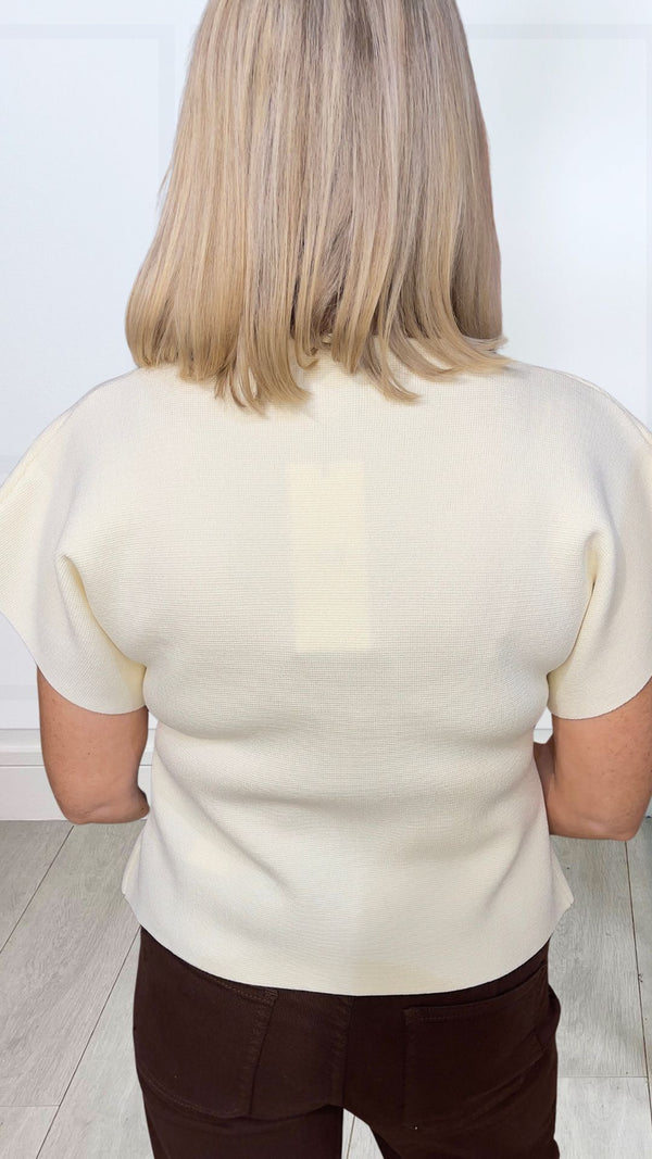 Kirsty - Cream Waistcoat Gold Single Button